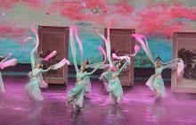 《水之灵》水舞台演出